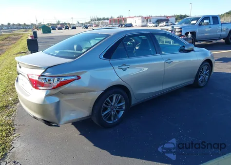 2016 Toyota Camry Se z USA, uszkodzony, nr VIN 4T1BF1FK6GU215077